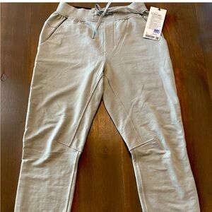 Lululemon men’s City Sweat Jogger, never worn, NWT